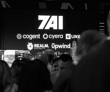 PMT02915_bw